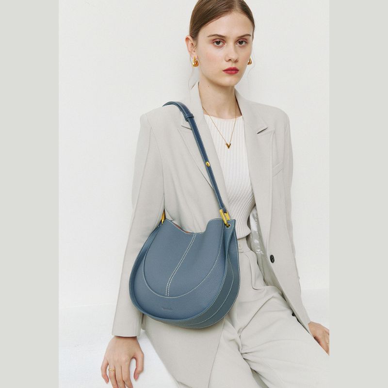 Luxury Soft Leather Crossbody Saddle Bag - Scraften