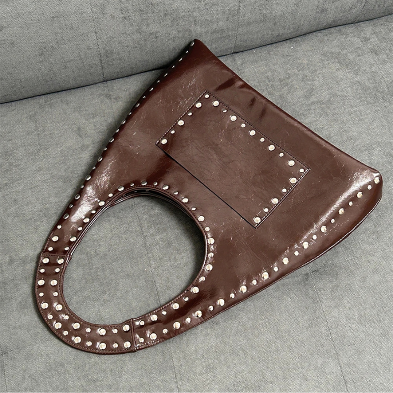 Retro Rivet Oil Wax Leather Shoulder Bag - Scraften
