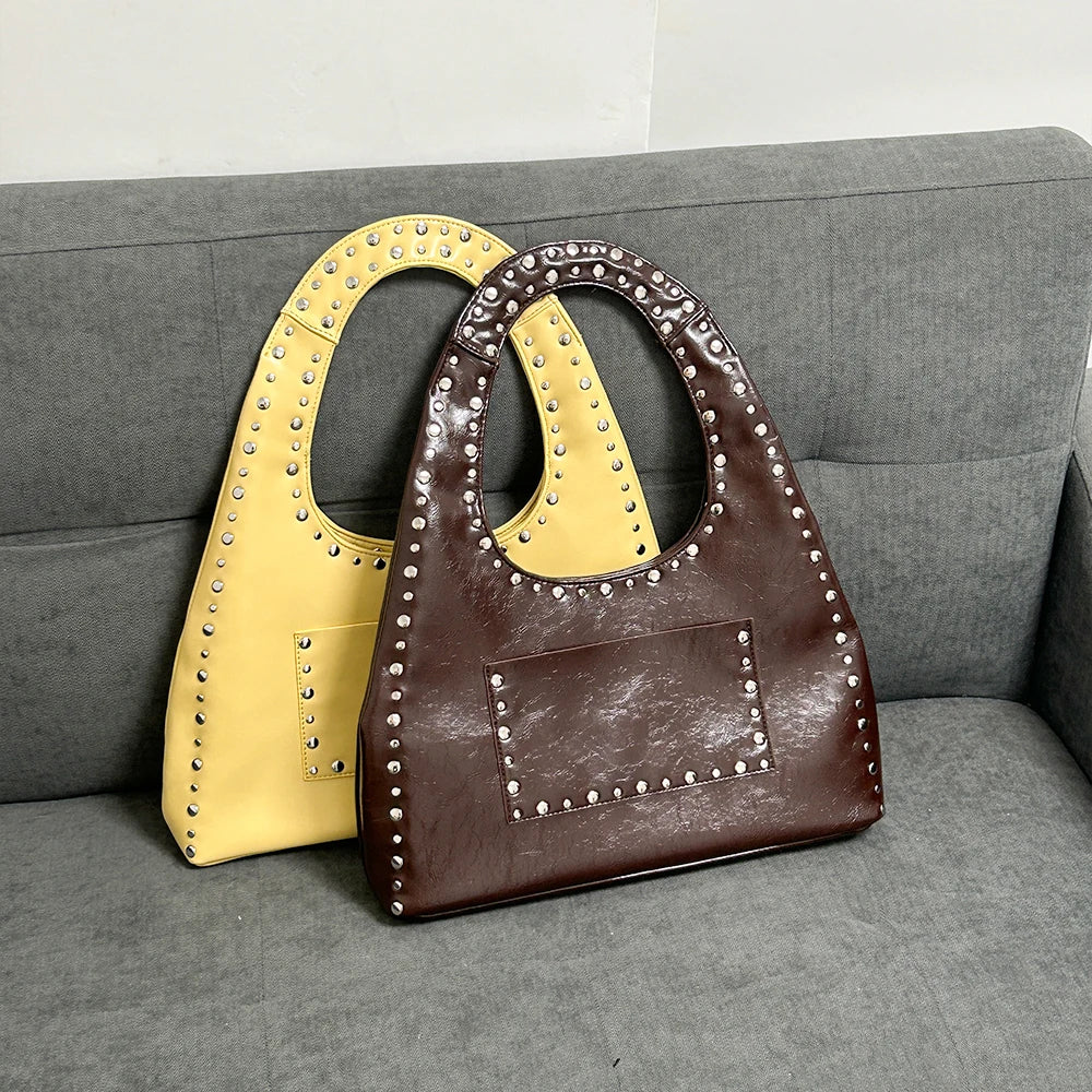 Retro Rivet Oil Wax Leather Shoulder Bag - Scraften