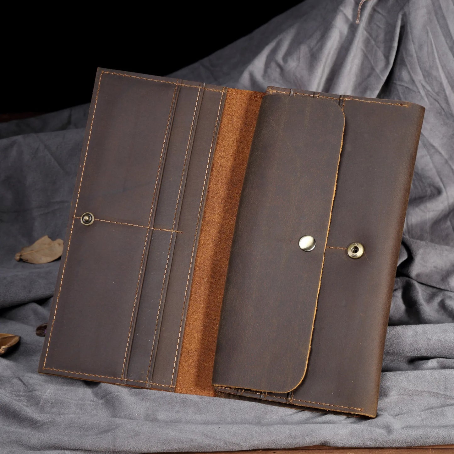 Men's Vintage Pull-Up Leather Long Wallet - Large Capacity Cowhide Clutch