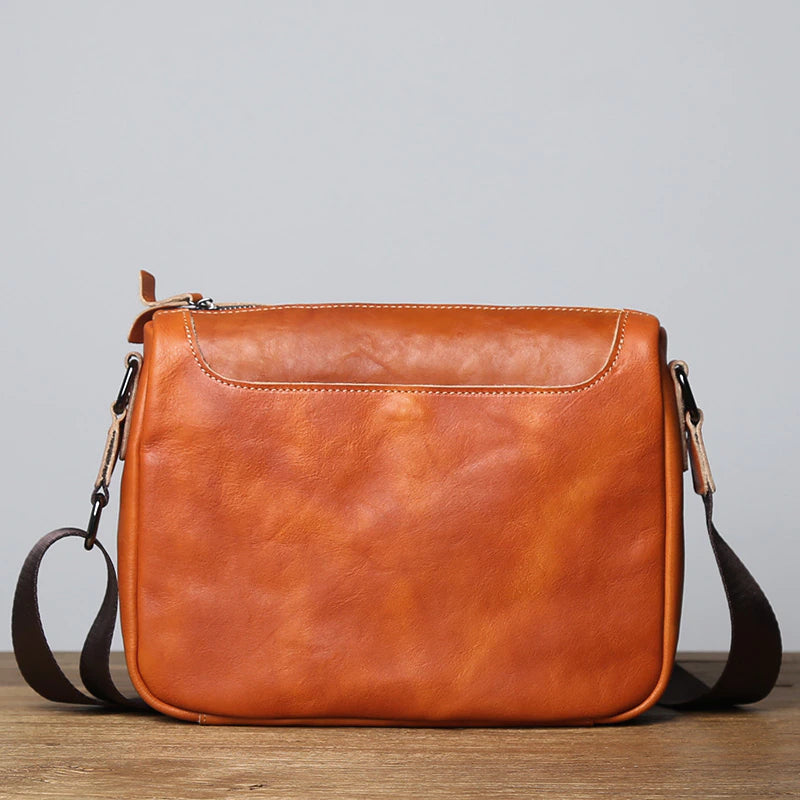 Vintage Vegetable Tanned Leather Zipper Shoulder Bag - Scraften