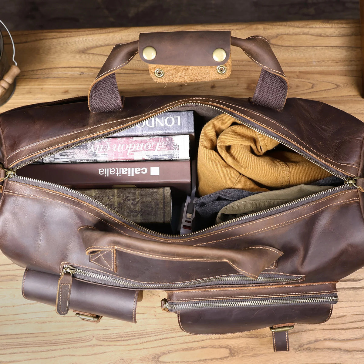 Vintage Full Grain Cowhide Leather Duffle Bag – Men's Multi-Pocket Travel Weekender