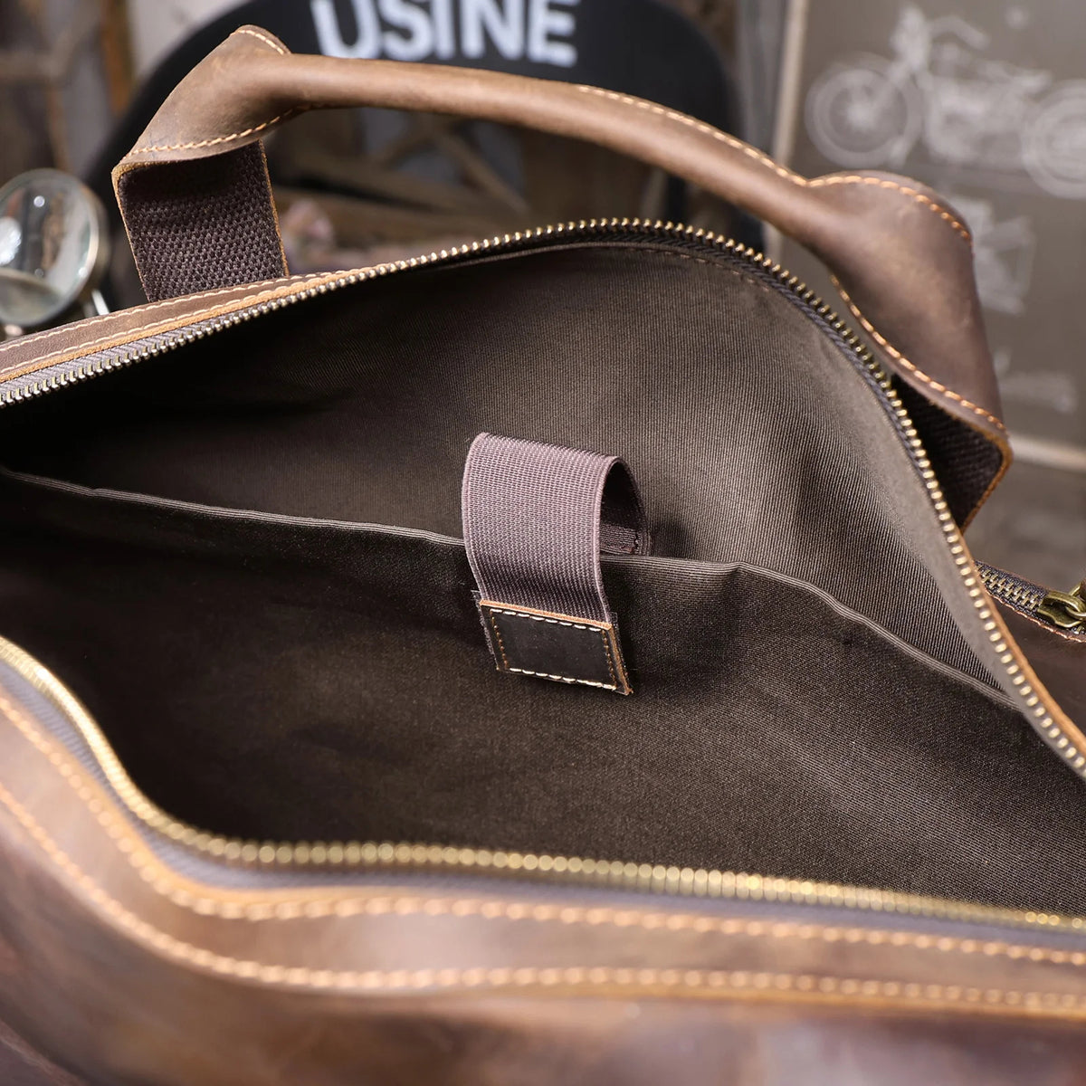 Vintage Full Grain Cowhide Leather Duffle Bag – Men's Multi-Pocket Travel Weekender