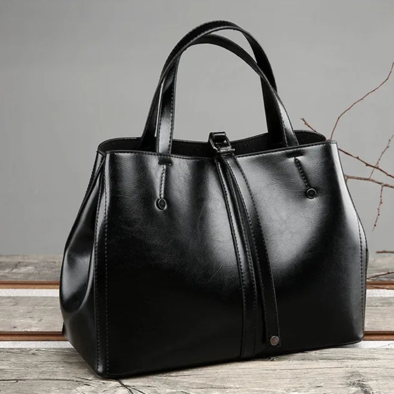Luxury Retro Women's Hand-carrying Bag - Modern Leather Style Handbag