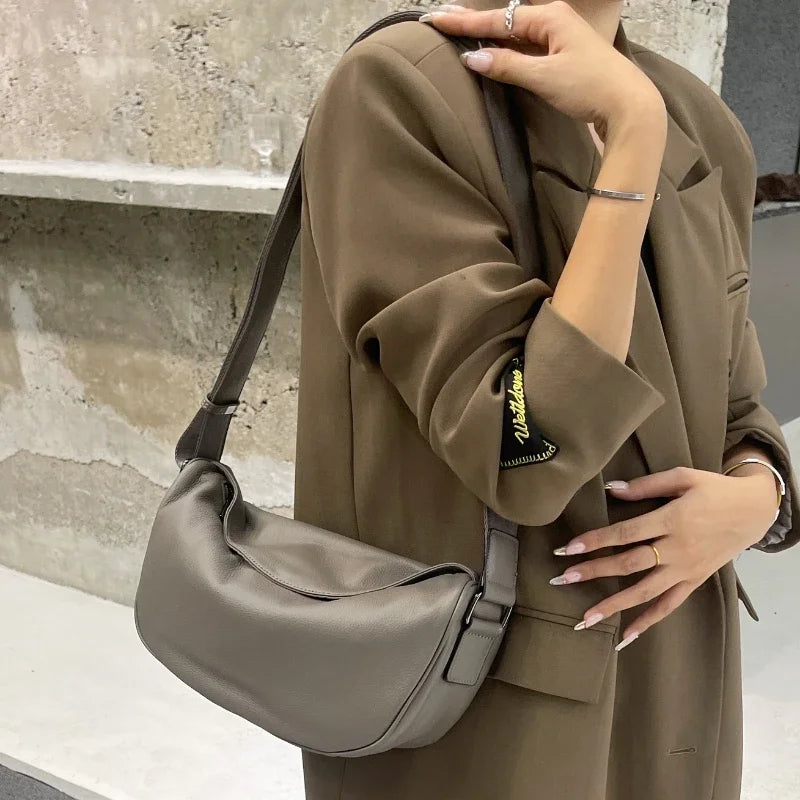 Cowhide Leather Retro Fashion Saddle Bag - Crossbody Luxury Handbag