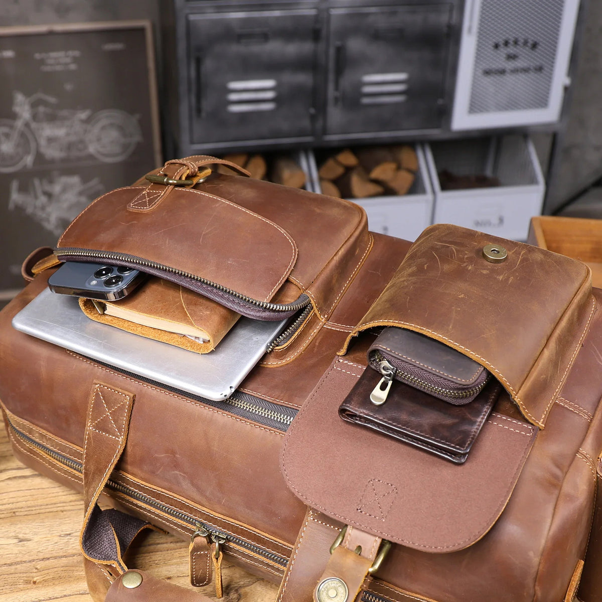 Vintage Full Grain Cowhide Leather Duffle Bag – Men's Multi-Pocket Travel Weekender