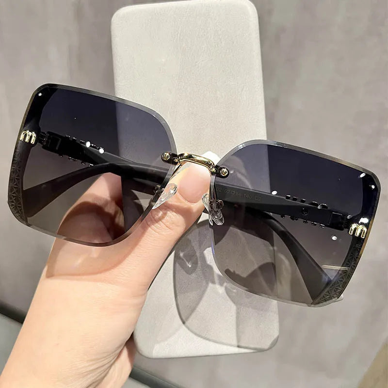 Fashion Luxury Square Sunglasses – UV400 Protection Lightweight Trendy Eyewear Gold White