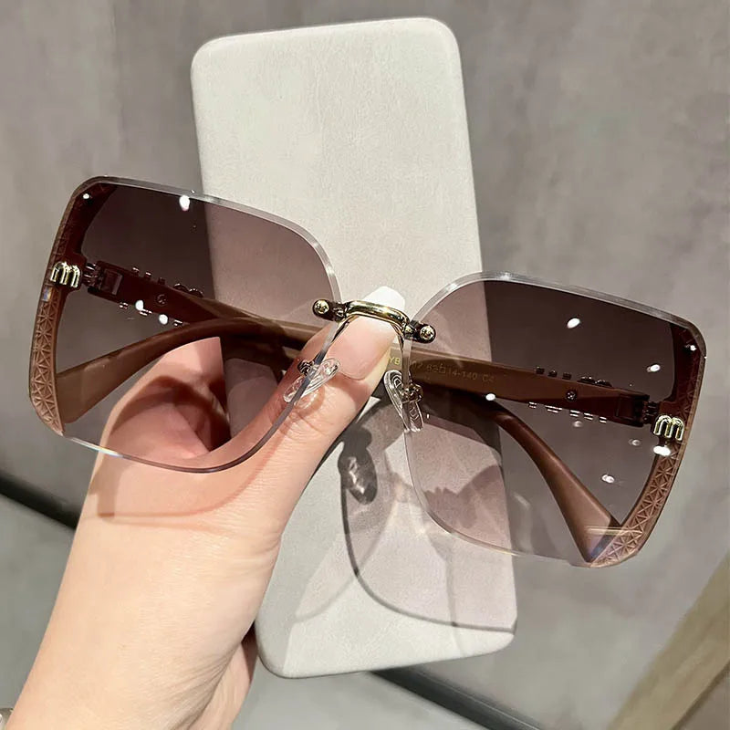 Fashion Luxury Square Sunglasses – UV400 Protection Lightweight Trendy Eyewear Gold White