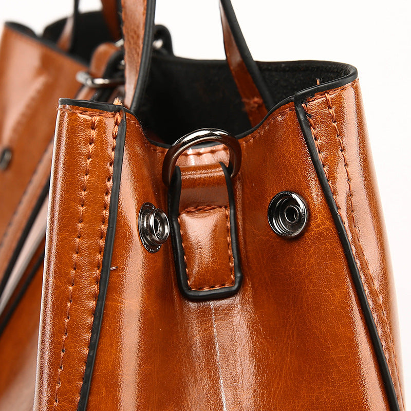 Luxury Retro Women's Hand-carrying Bag - Modern Leather Style Handbag