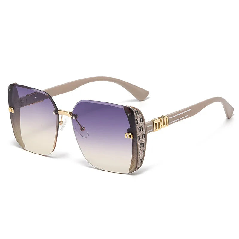 Fashion Luxury Square Sunglasses – UV400 Protection Lightweight Trendy Eyewear Gold White