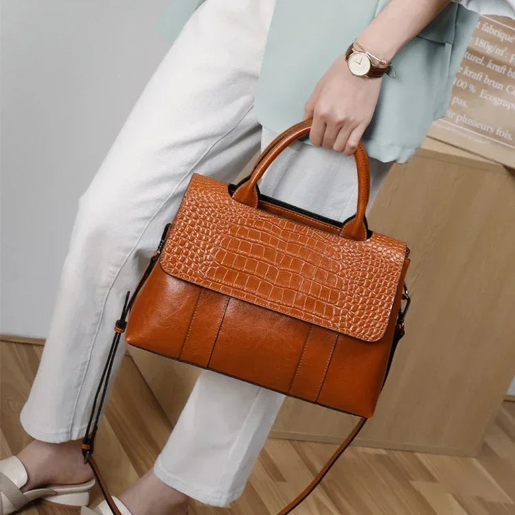 Women's Cowhide Leather Crossbody Bag - Retro Large Capacity Handbag