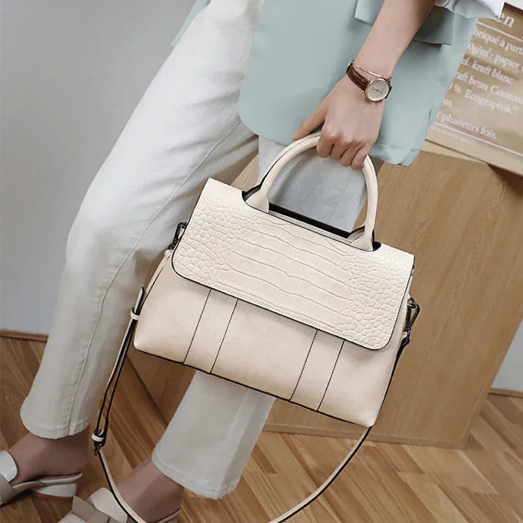 Women's Cowhide Leather Crossbody Bag - Retro Large Capacity Handbag