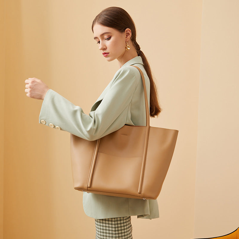 Zara Women's Shoulder Bags - Orange